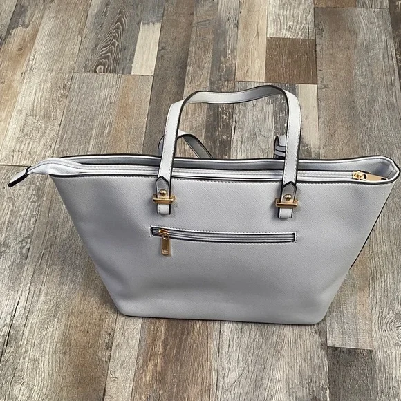 Elegant Gray Tote Bag - Picture 4 of 16
